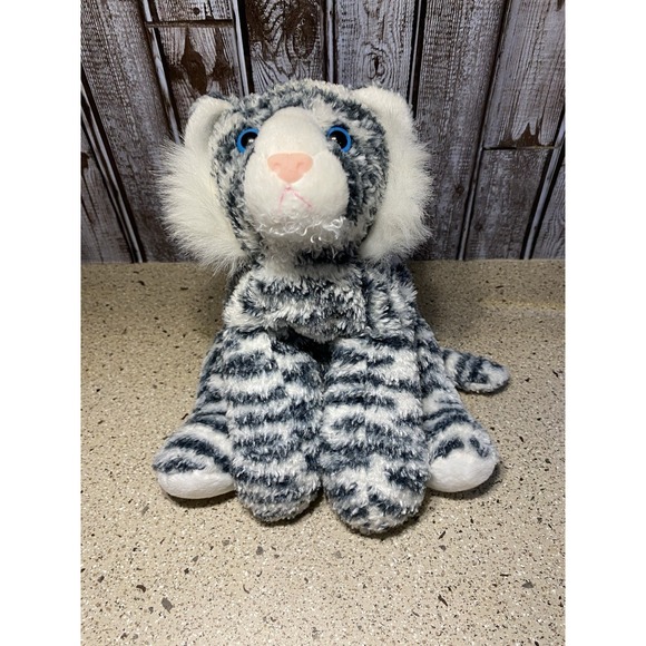 Busch Gardens Other - Busch Gardens White Tiger Plush 15" Stuffed Animal Aurora Blue Eyes Laying Gift